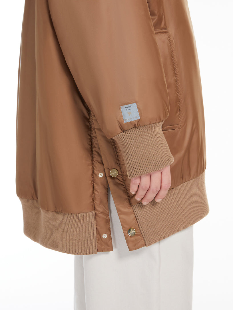 Parka with hood in water-repellent canvas