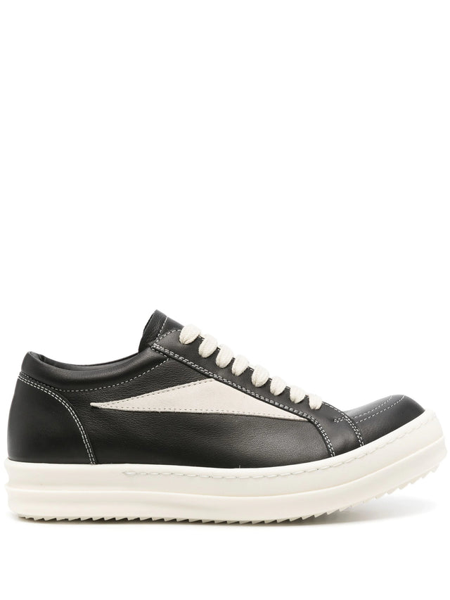 Vintage sneaks in grain calf leather and velour suede