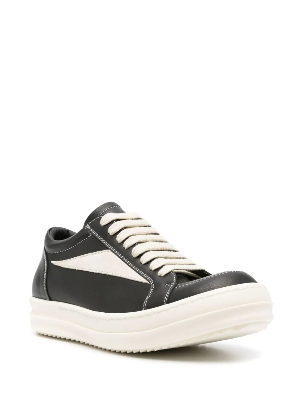 Vintage sneaks in grain calf leather and velour suede