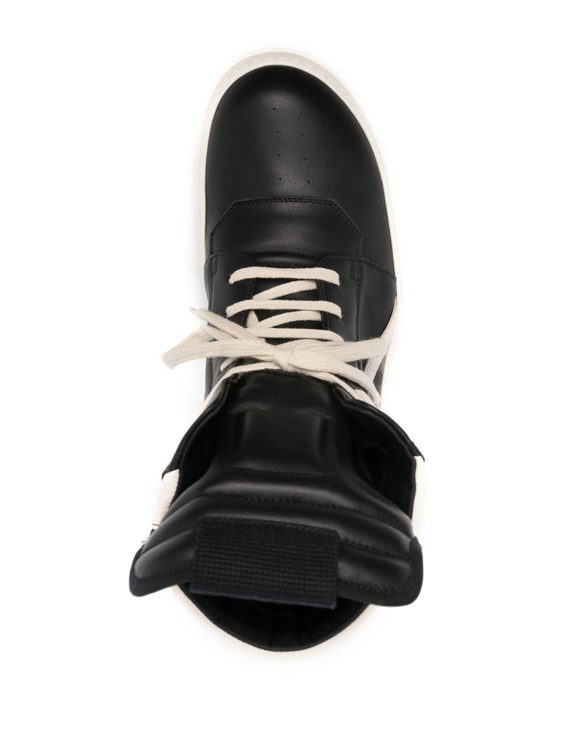 Geobasket in black/milk calf leather