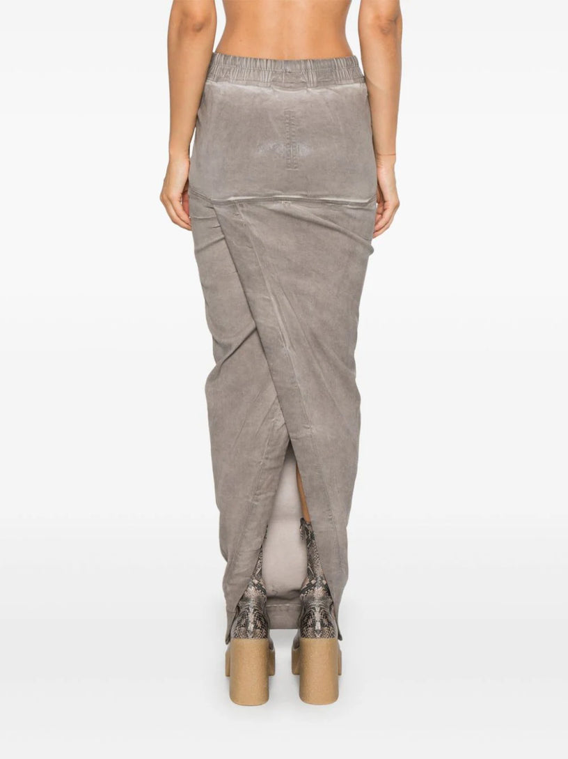 Pull on pillar skirt