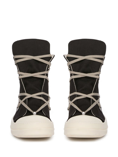 Hexa sneaks