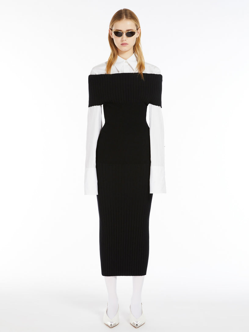 Feritos dress in knitted with open shoulders