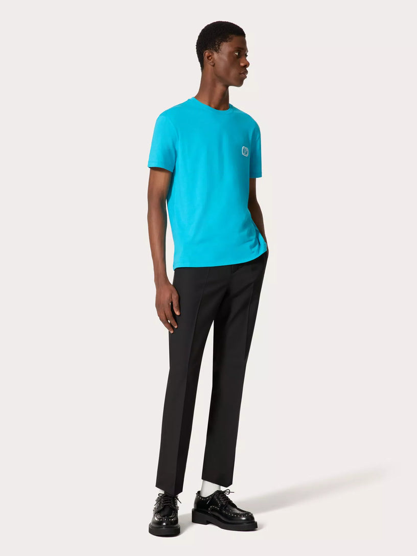 T-shirt with VLogo Signature patch
