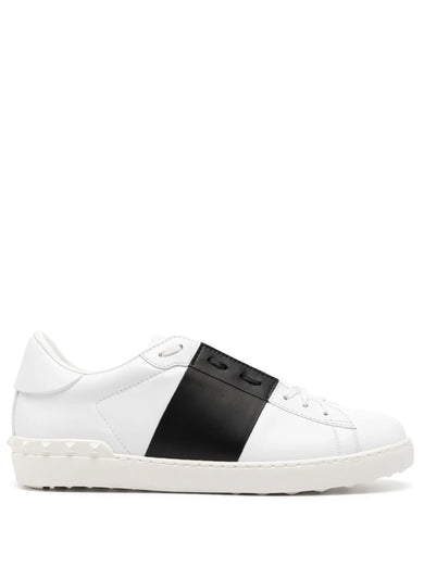 Open sneakers
