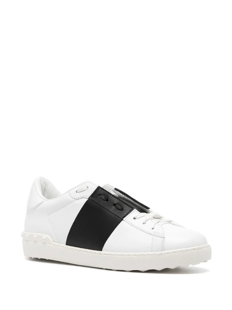 Open sneakers