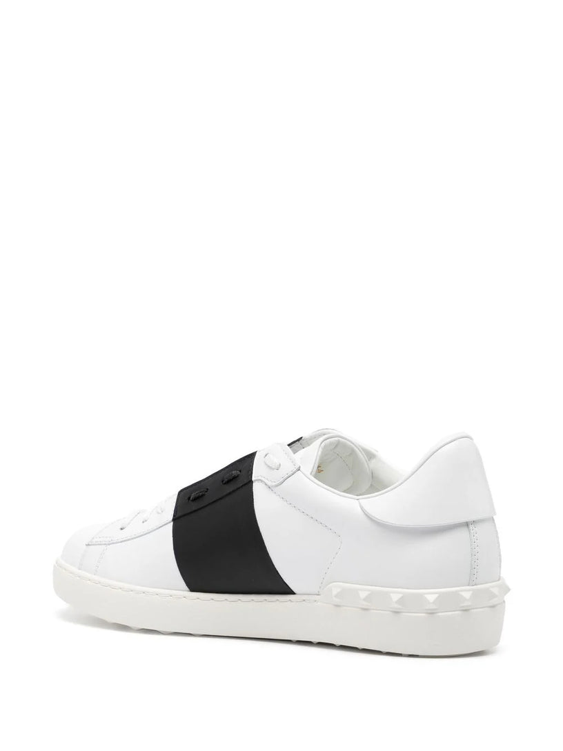 Open sneakers