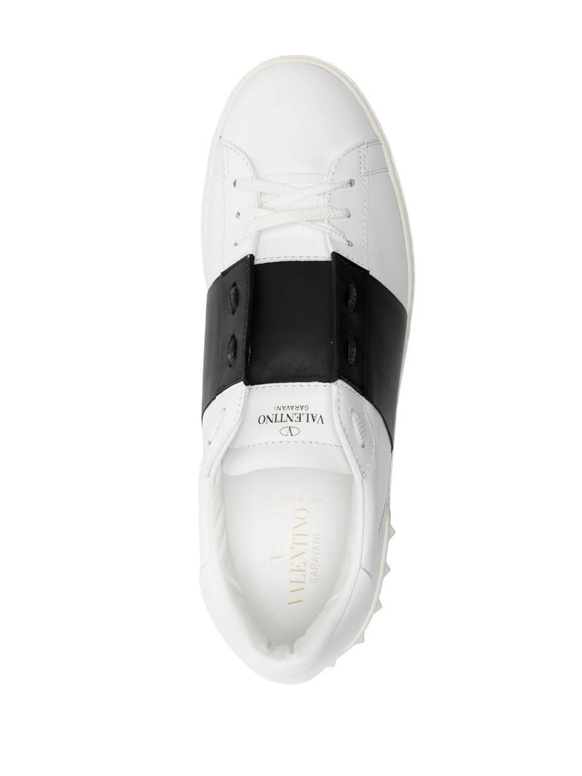 Open sneakers