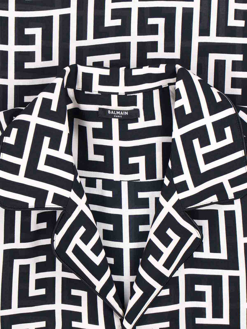 Pyjama shirt with monogrammed print