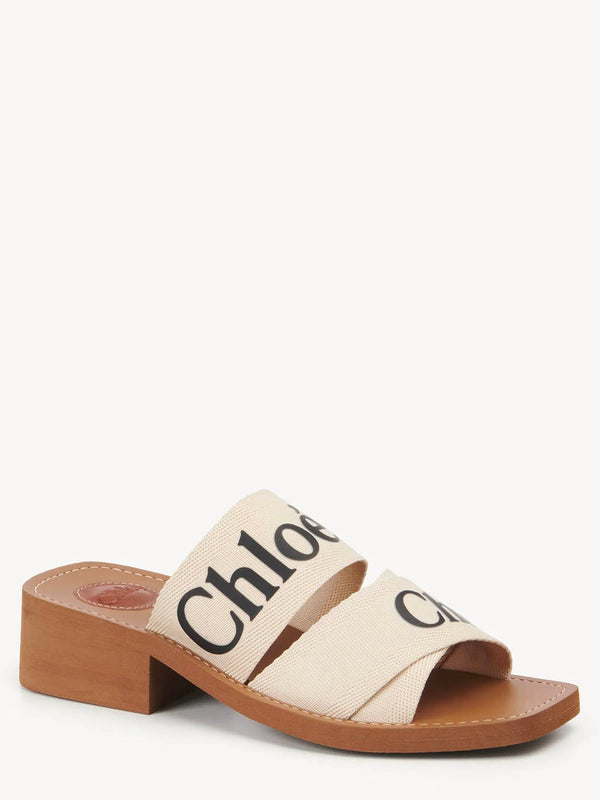 Woody heeled sabot