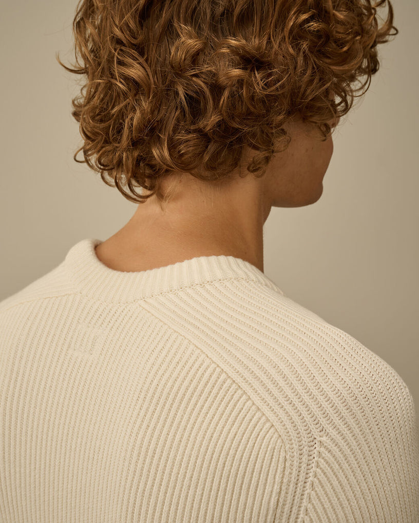 Full Rib Crewneck Lens Sweater