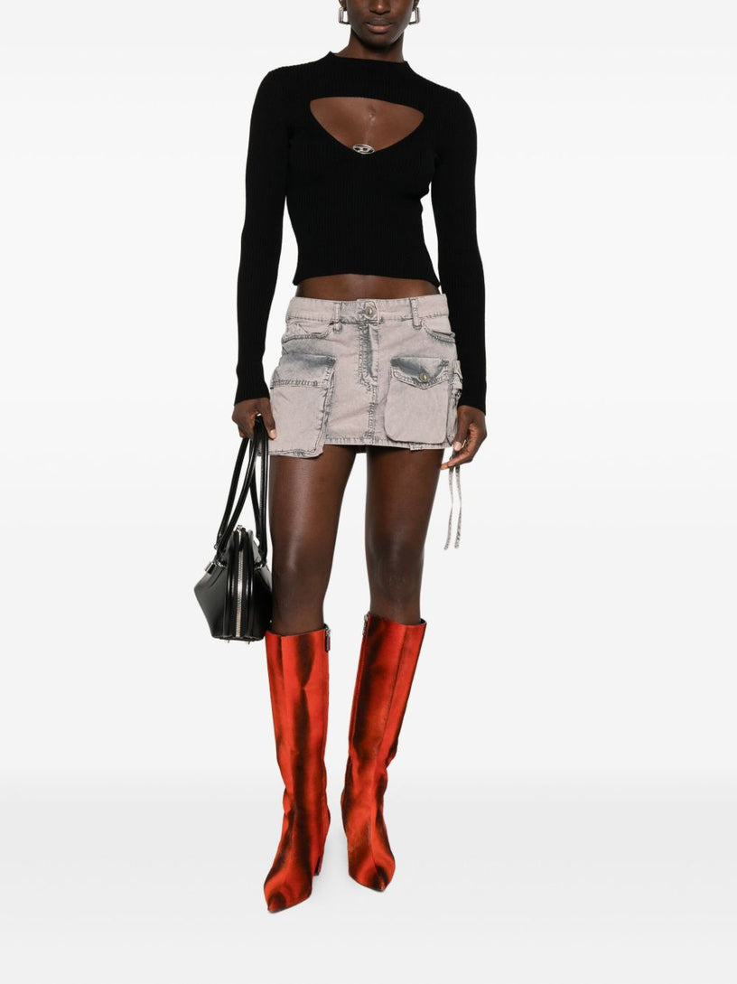 Top with drop opening