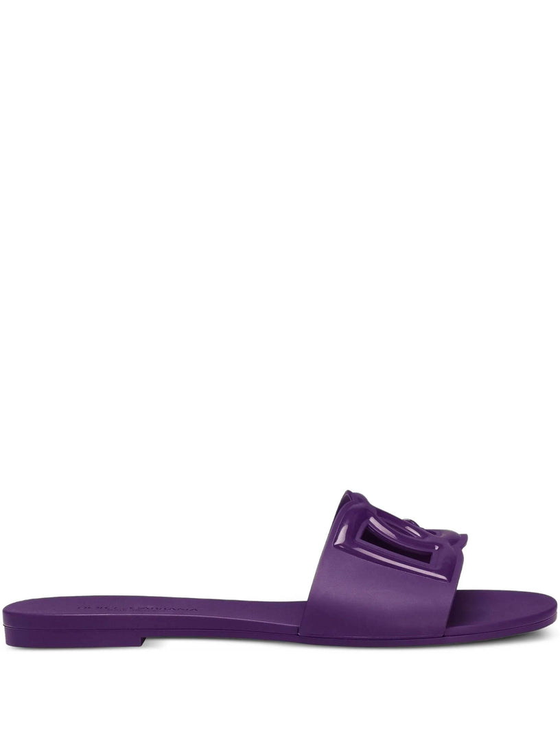 Rubber beachwear sliders