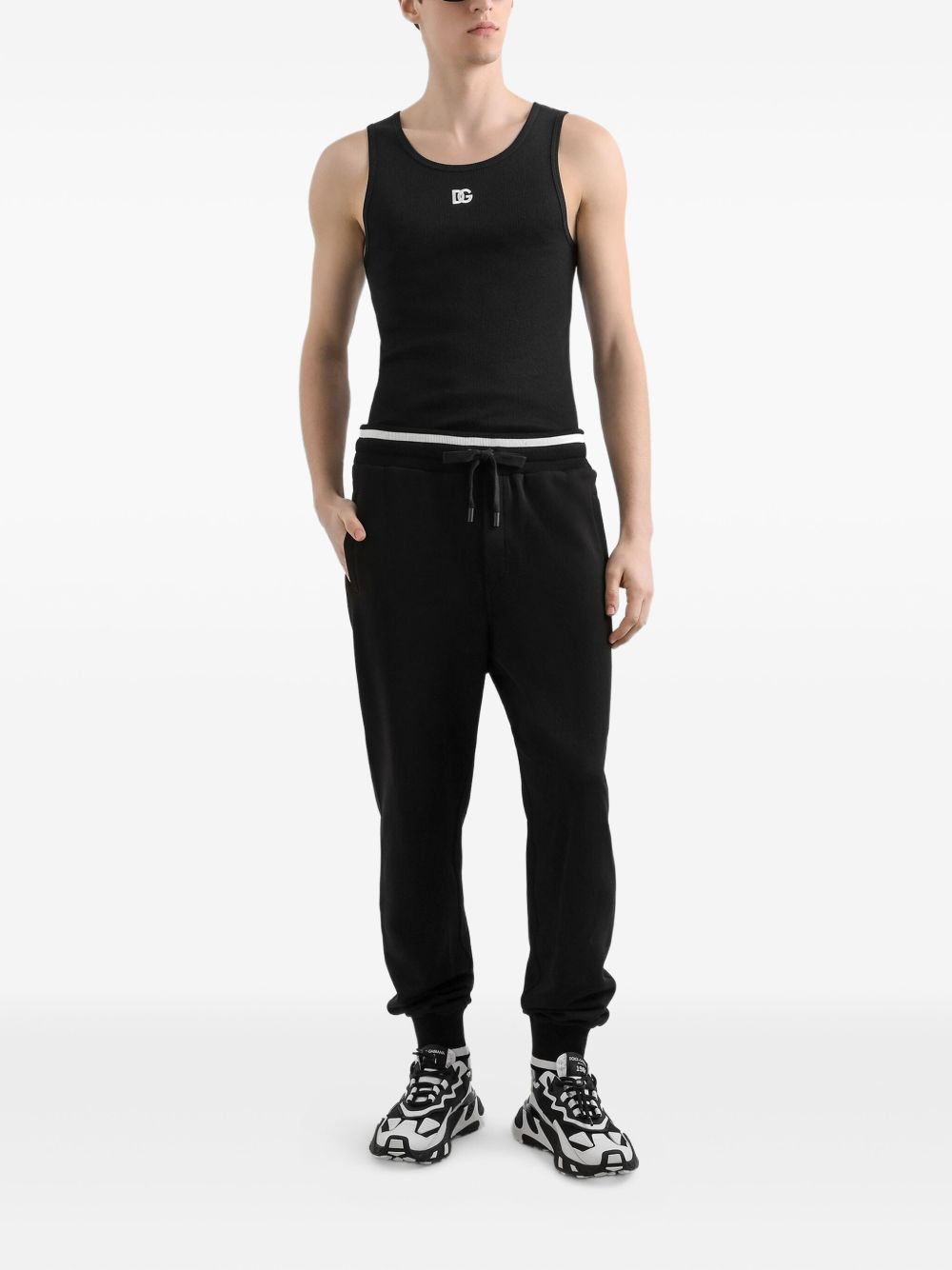 Tank top with embroidery