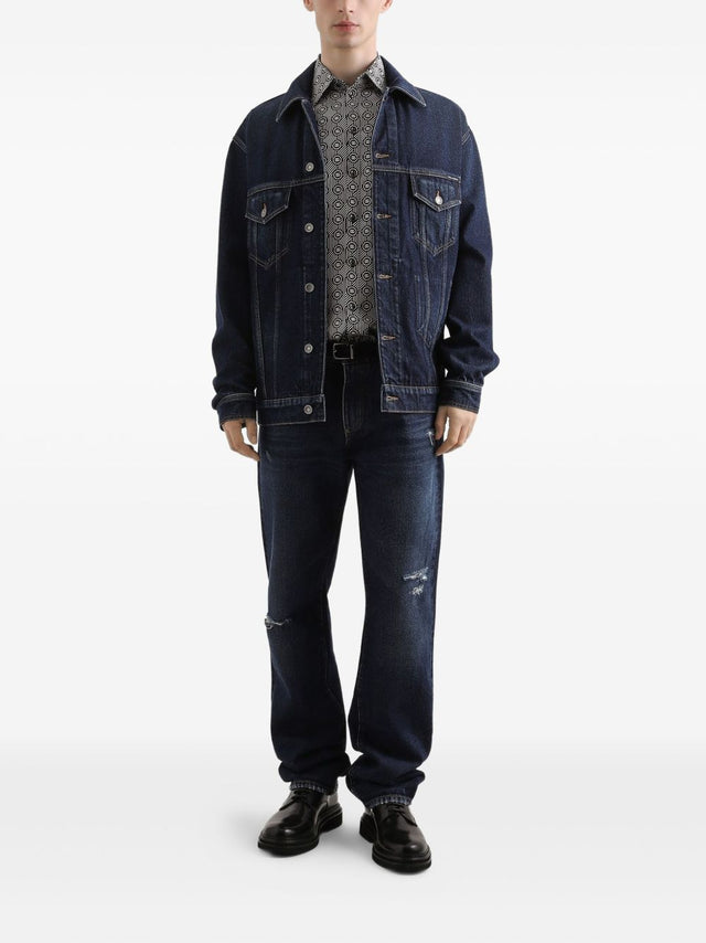 Loose fit jeans