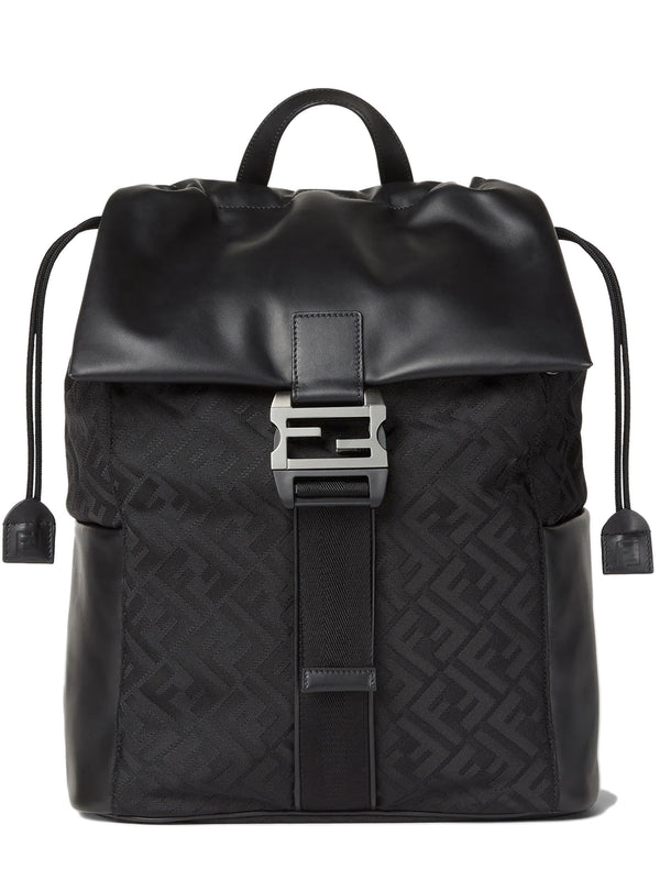 Scopri tutte le Borse da uomo Grifo210