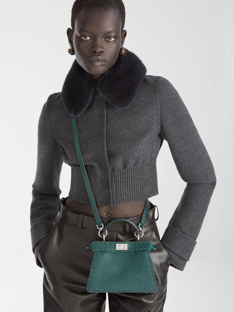 Peekaboo ISeeU Petite