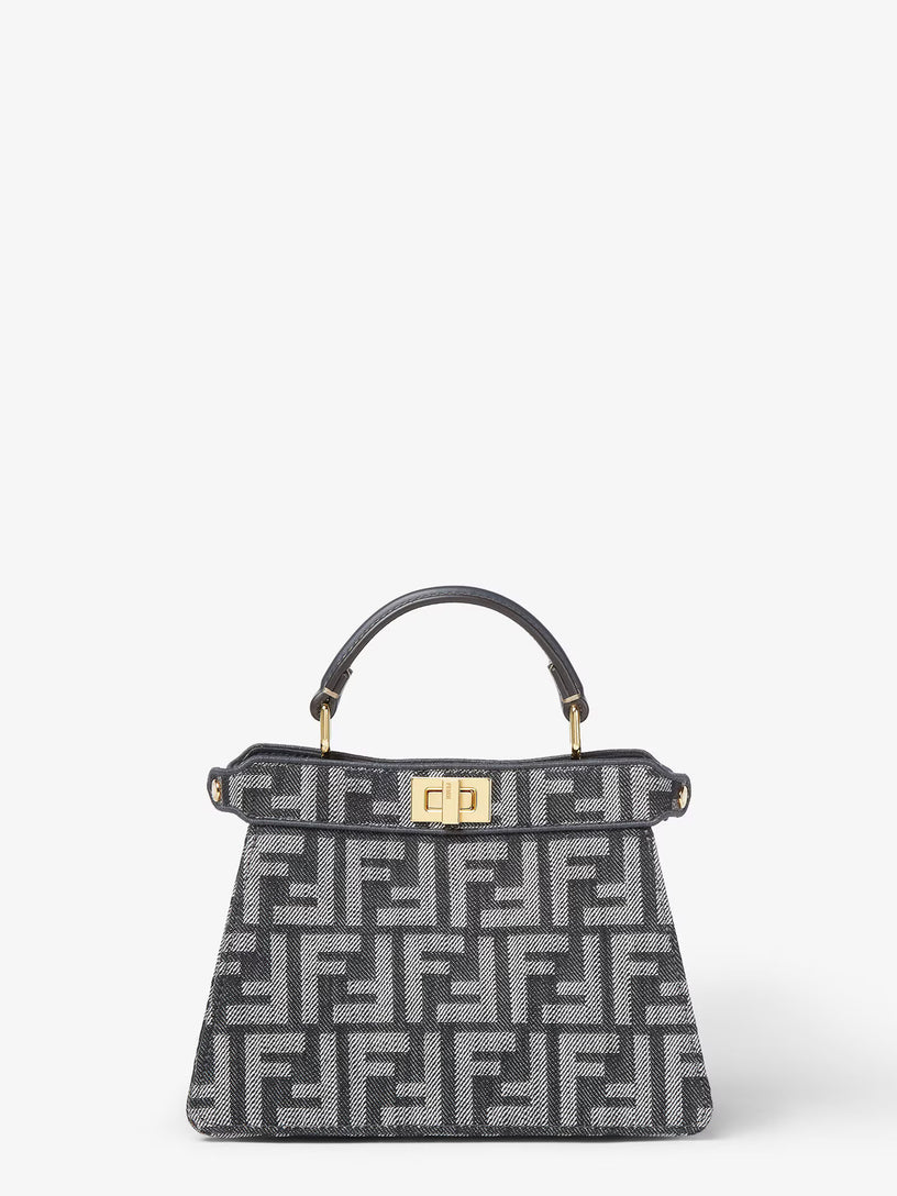 Peekaboo ISeeU Petite