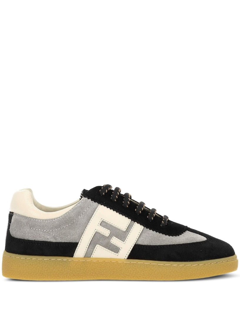 Sneaker in nappa and suede leather