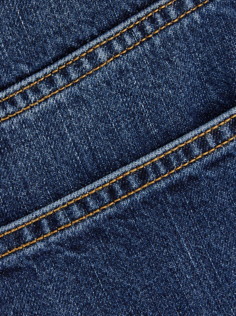 Jeans in washed denim