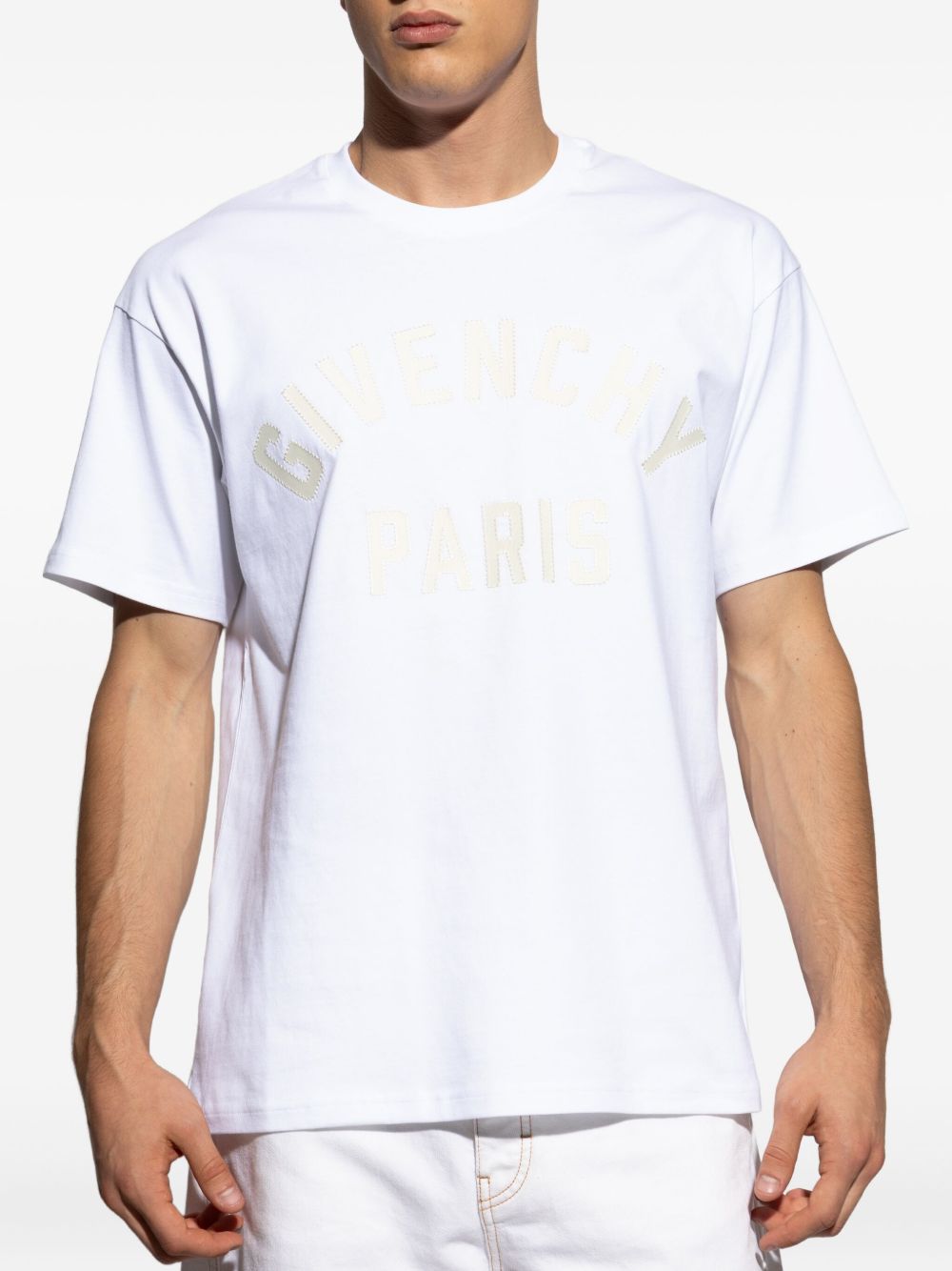 GIVENCHY Paris T-shirt