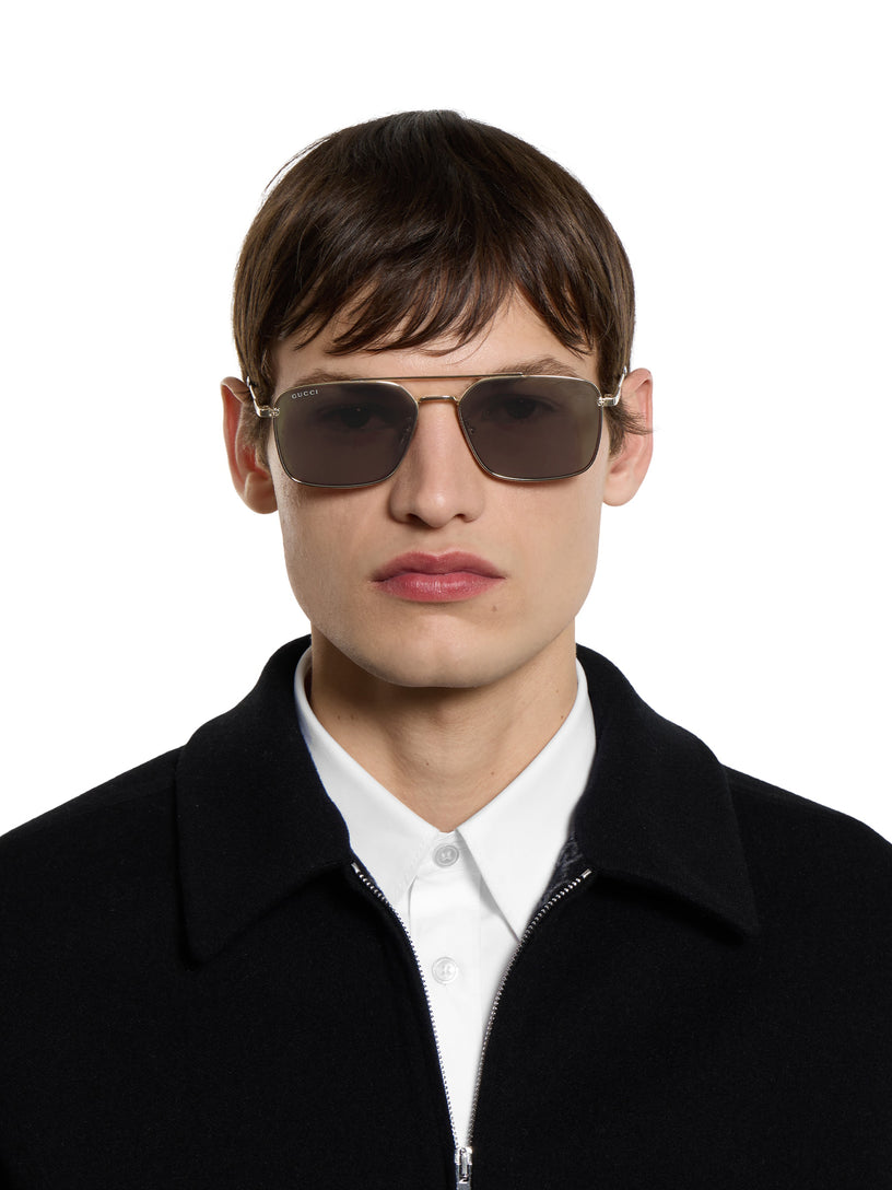 Low nose bridge fit sunglasses