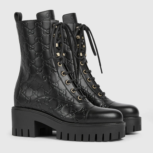 Ankle boot with GG
