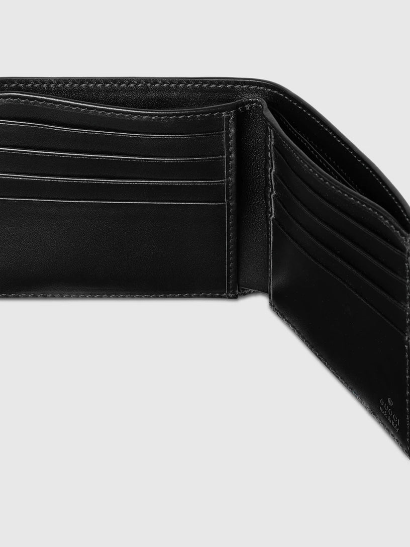 Bi-fold wallet with clamp