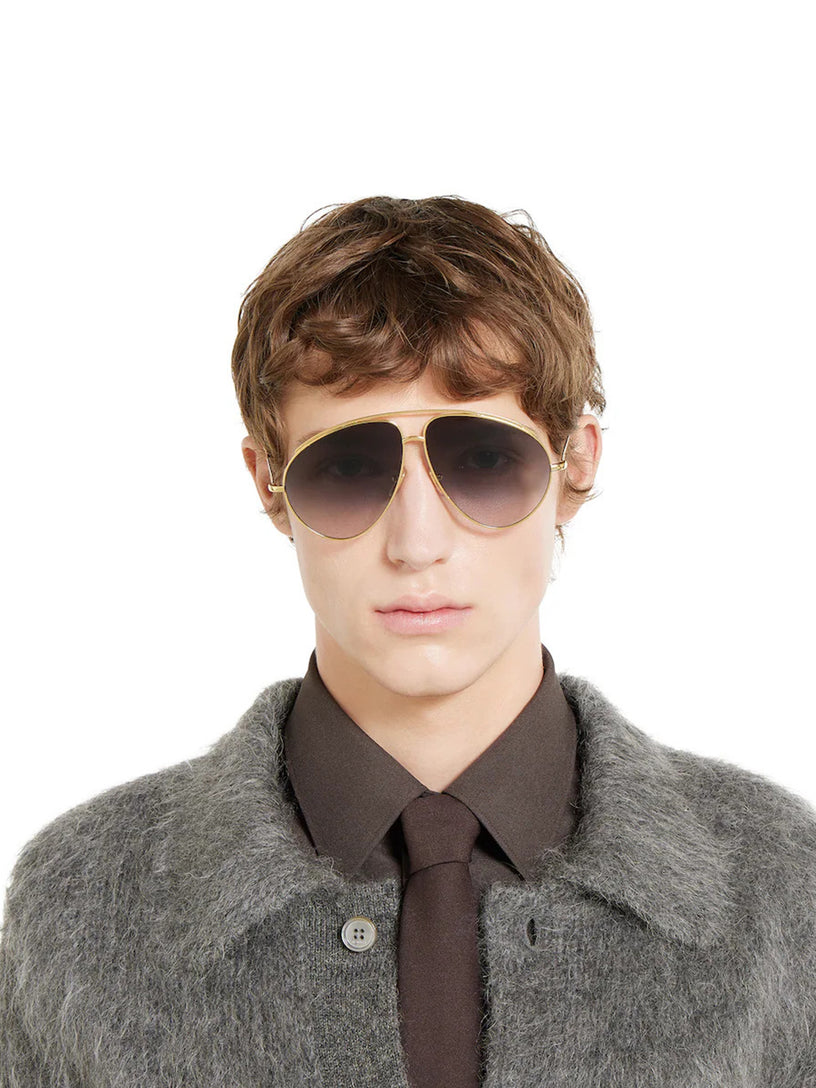 Aviator frame sunglasses