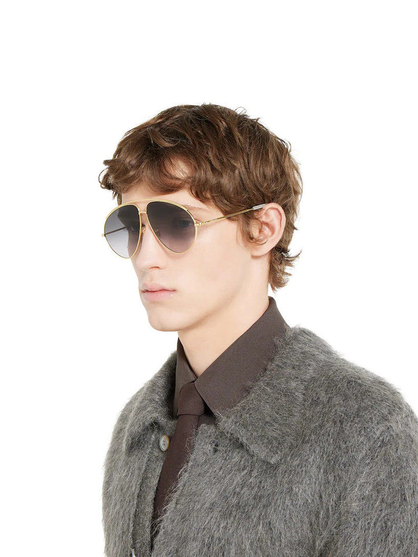 Aviator frame sunglasses