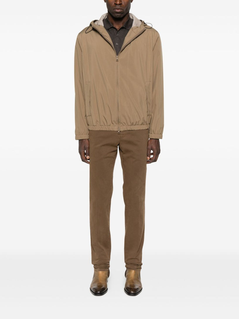 Jacket in water-repellent technical fabric