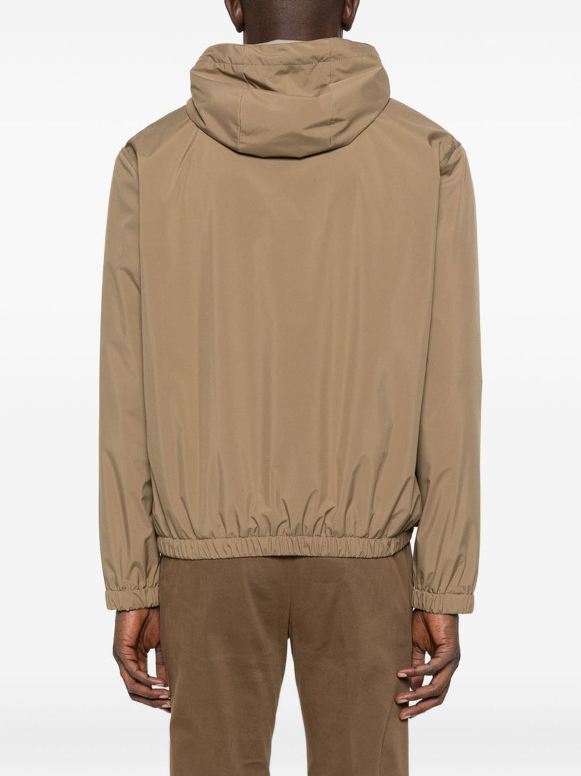 Jacket in water-repellent technical fabric