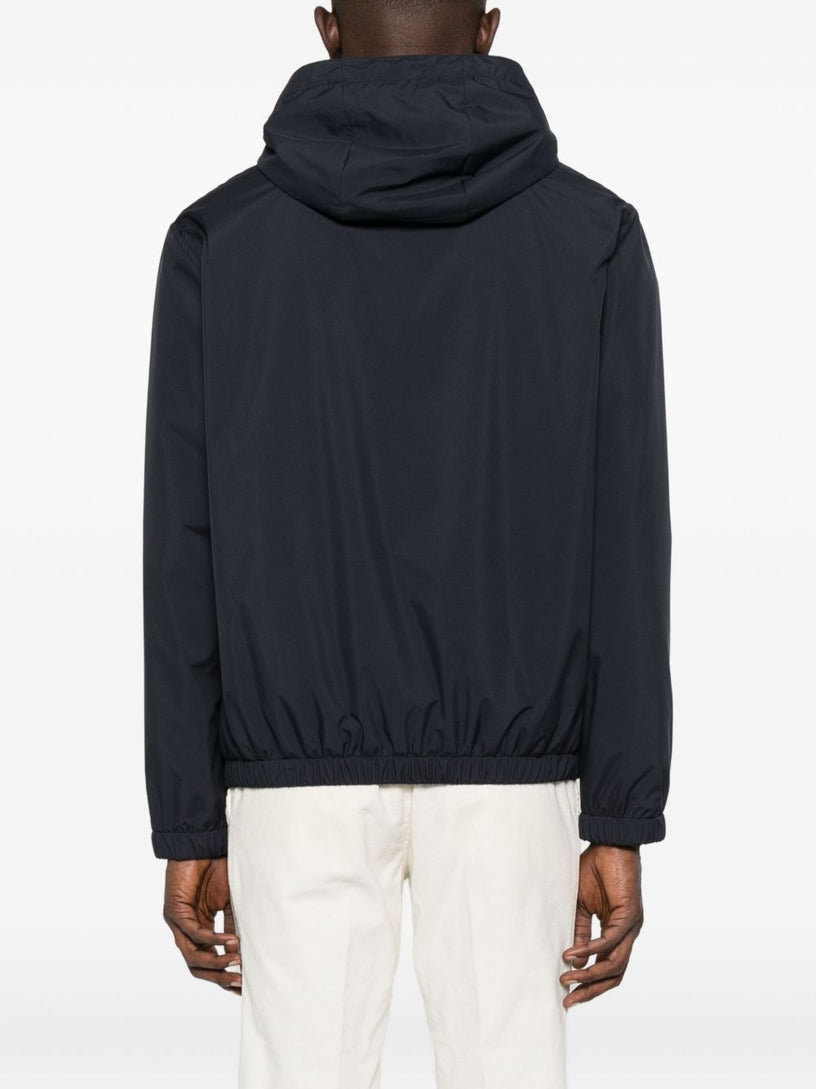 Jacket in water-repellent technical fabric