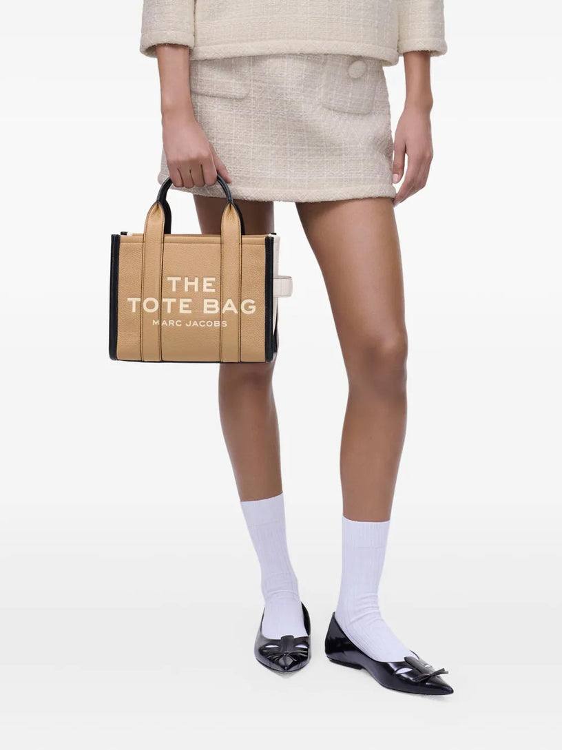 The small tote