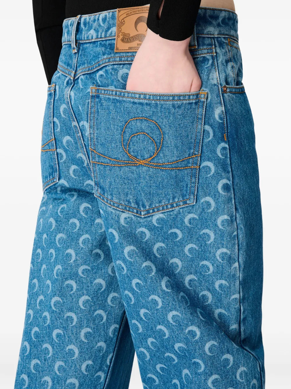 Loose fit jeans in moon laser wash