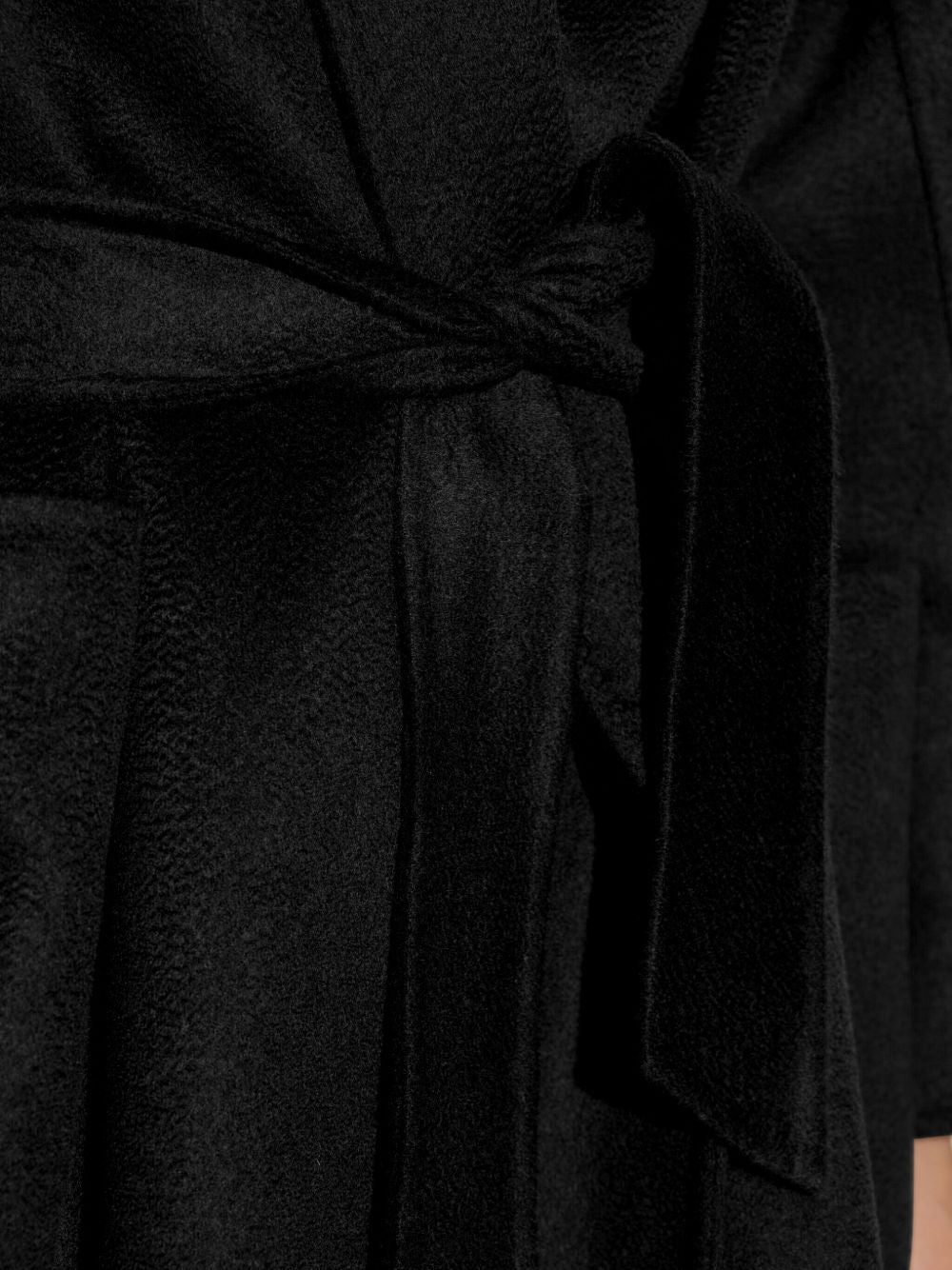 Icon Ludmilla Coat