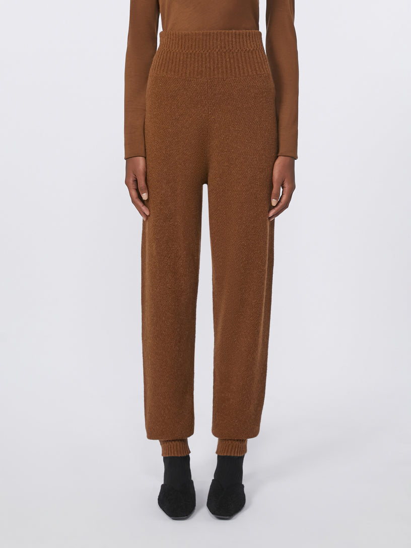 Camel jogging trousers