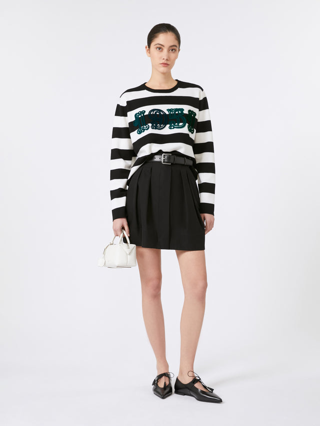 Wool sweater with embroidery