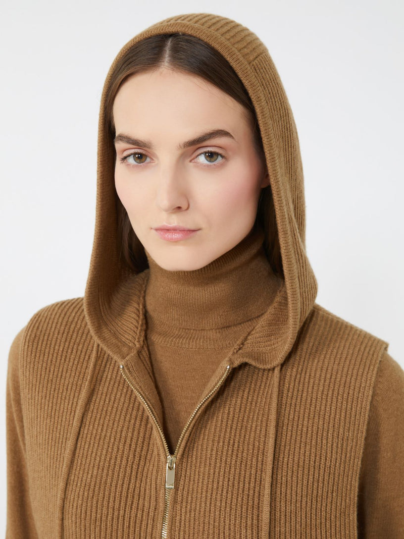 Wool and cashmere hooded vest
