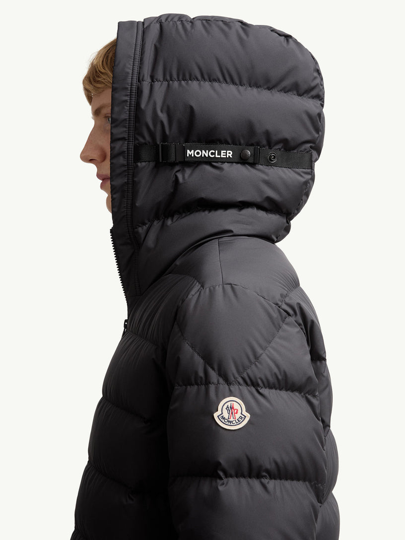 Laveraet short down jacket with hood