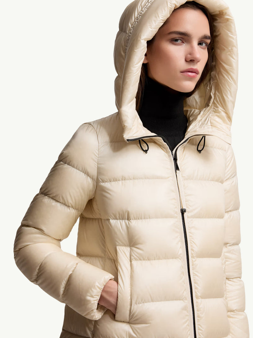 Suyenne Mid-Length Hooded Down Jacket