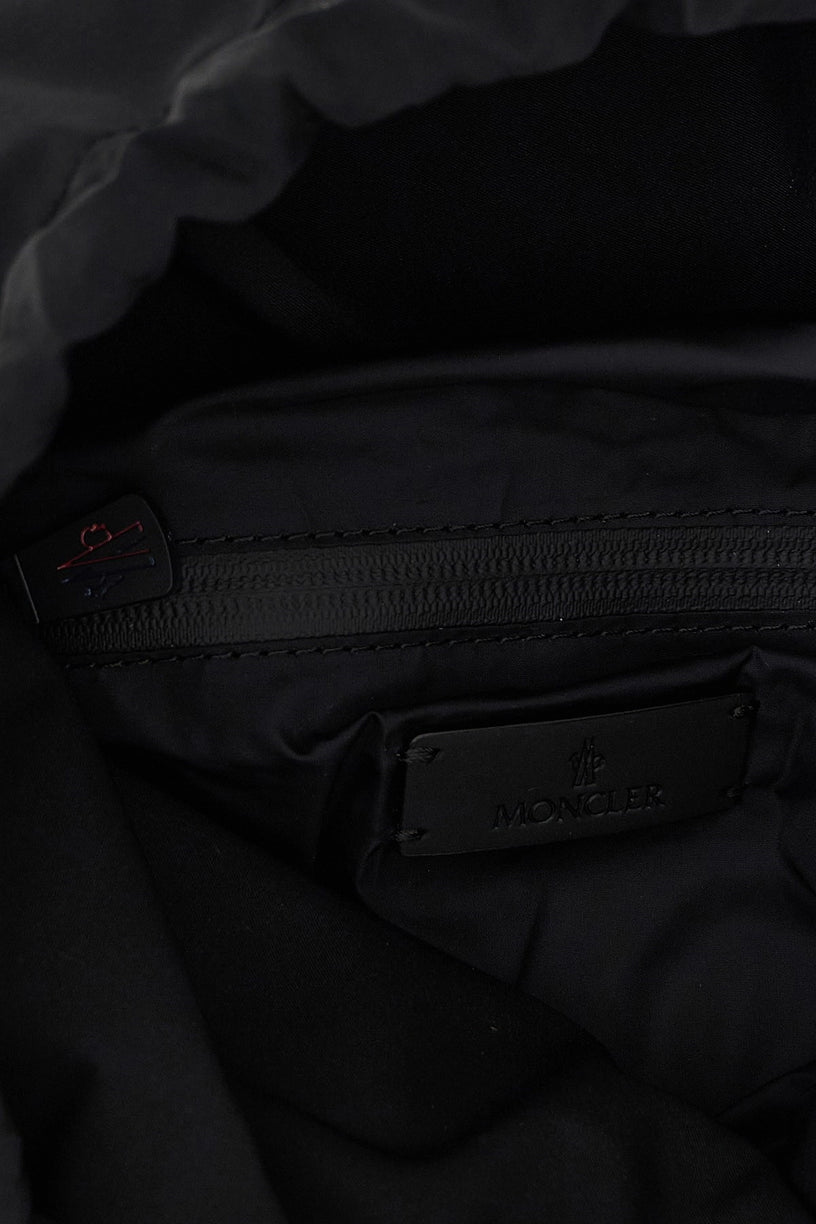 Water-repellent backpack