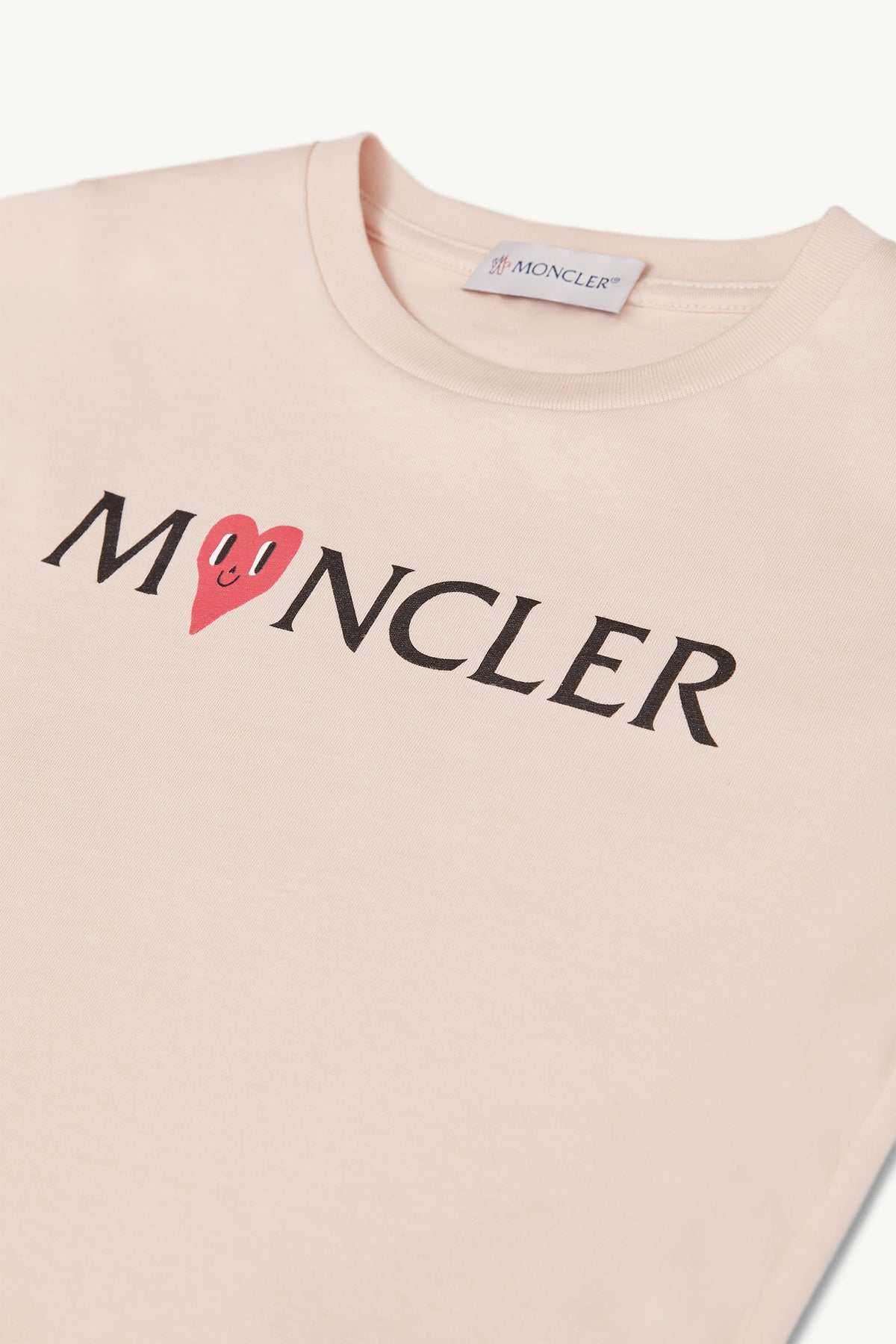 Short-sleeved T-shirt