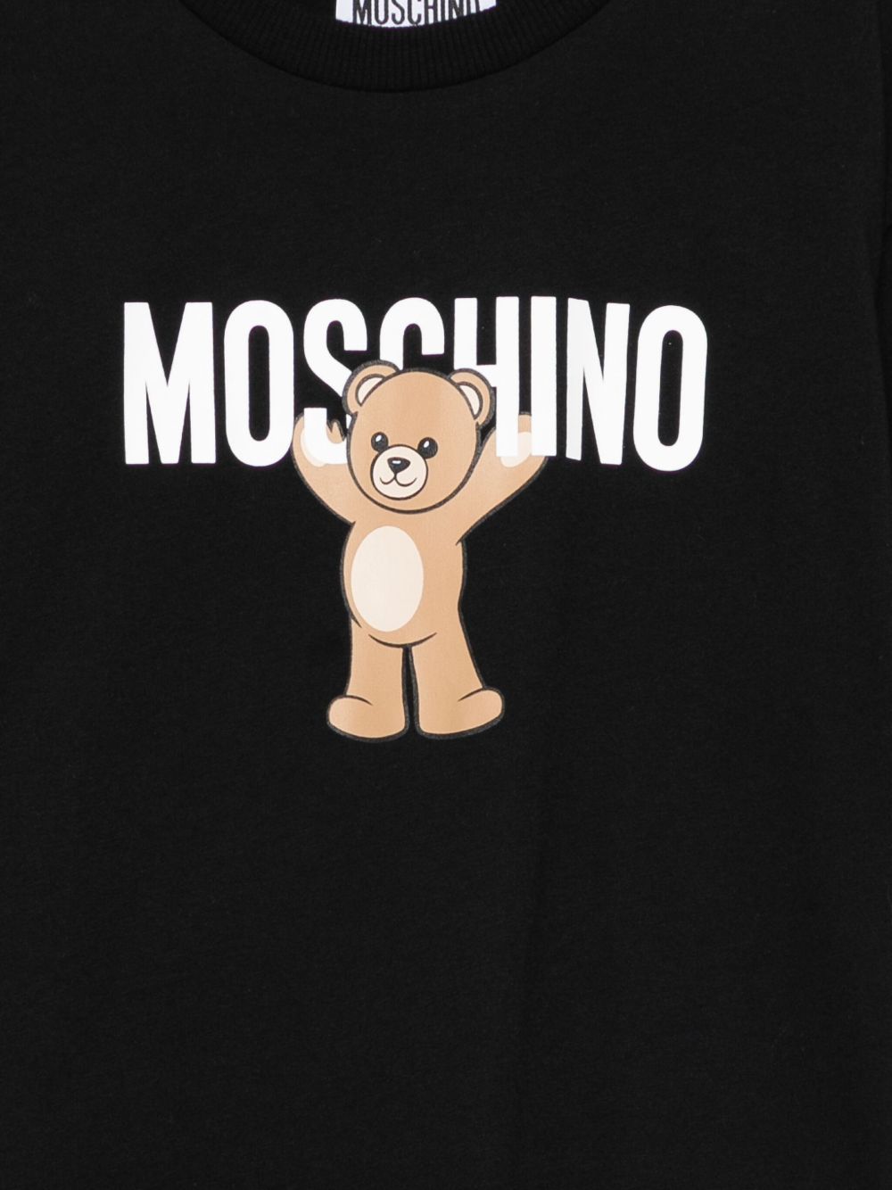 T-shirt with teddy bear