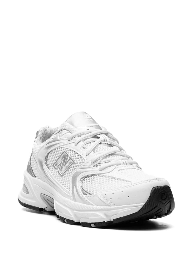 530 Sneakers