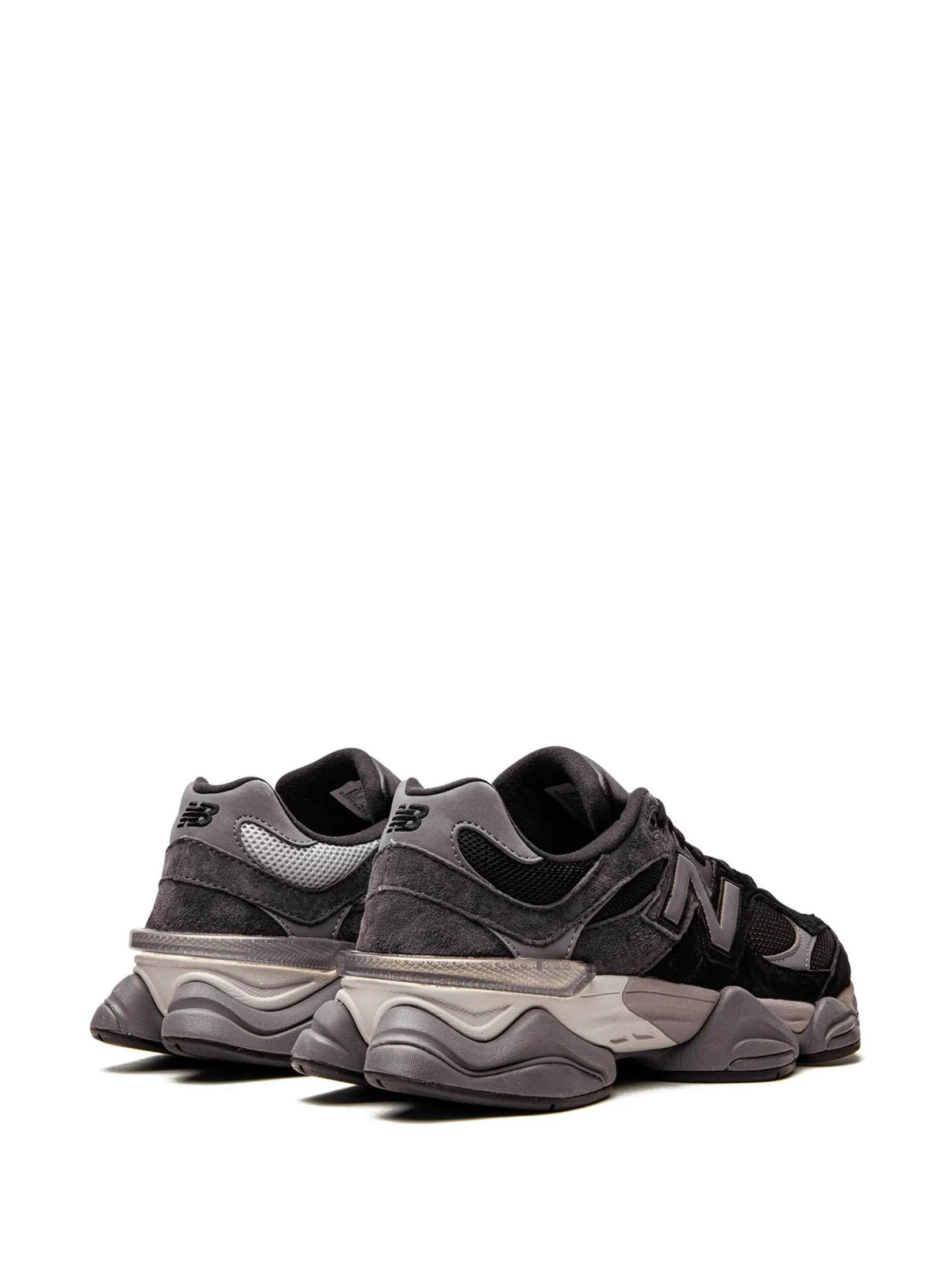 9060 Sneakers