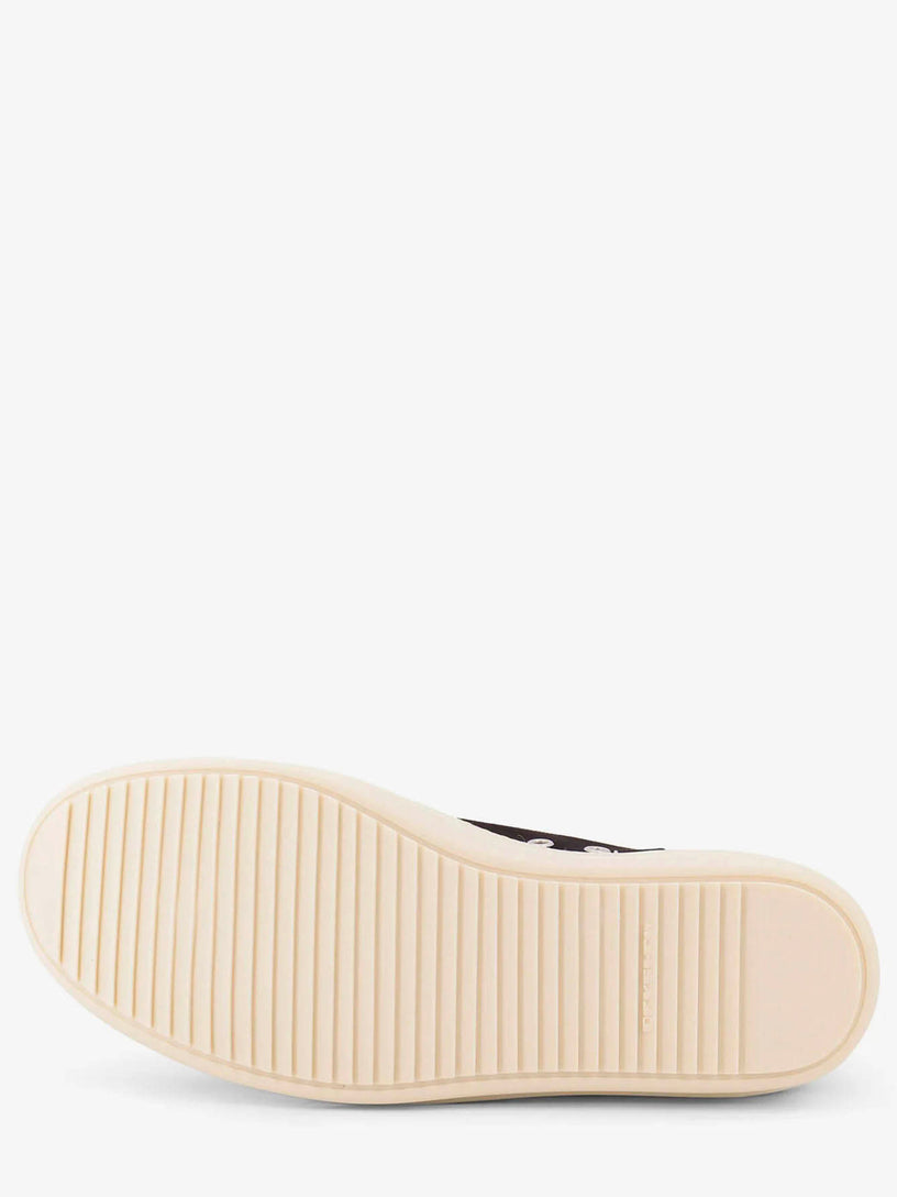 Concordians Sneakers