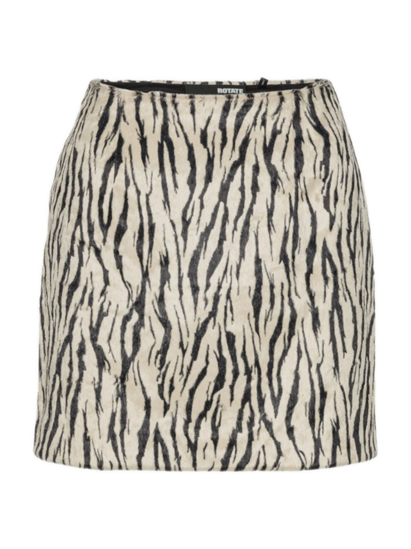 Printed faux fur skirt