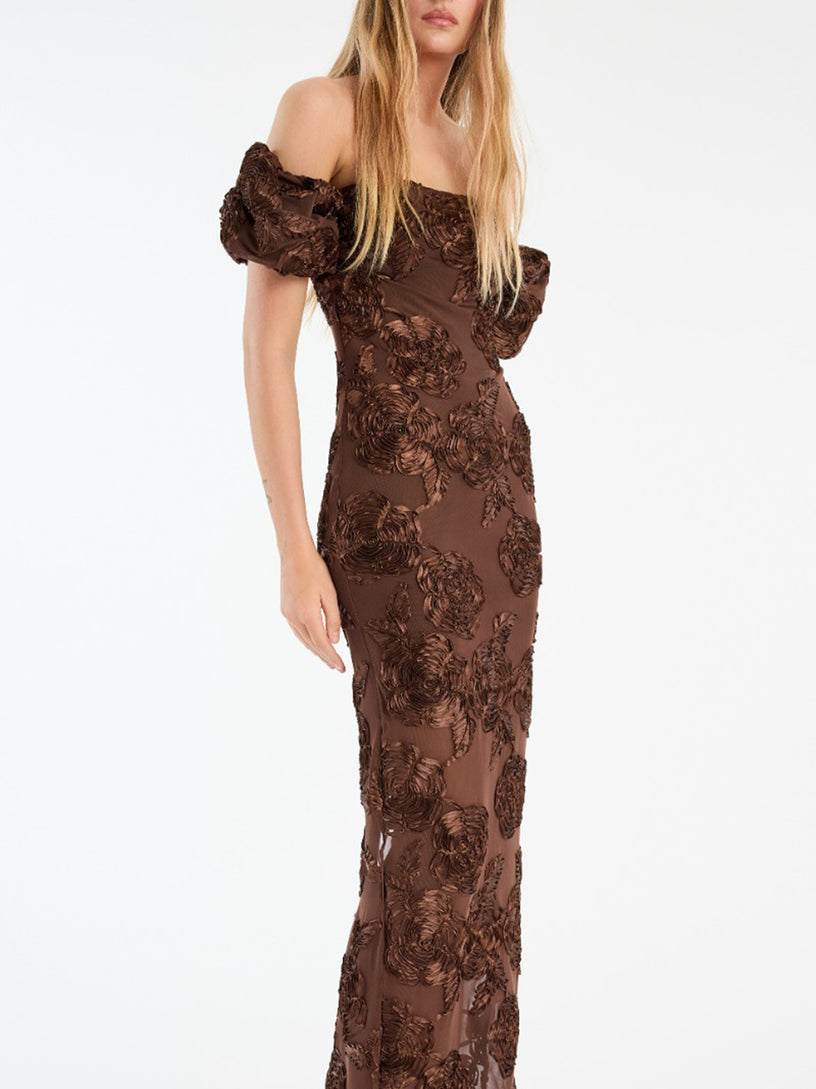 95% recycled polyester, 5% elastane