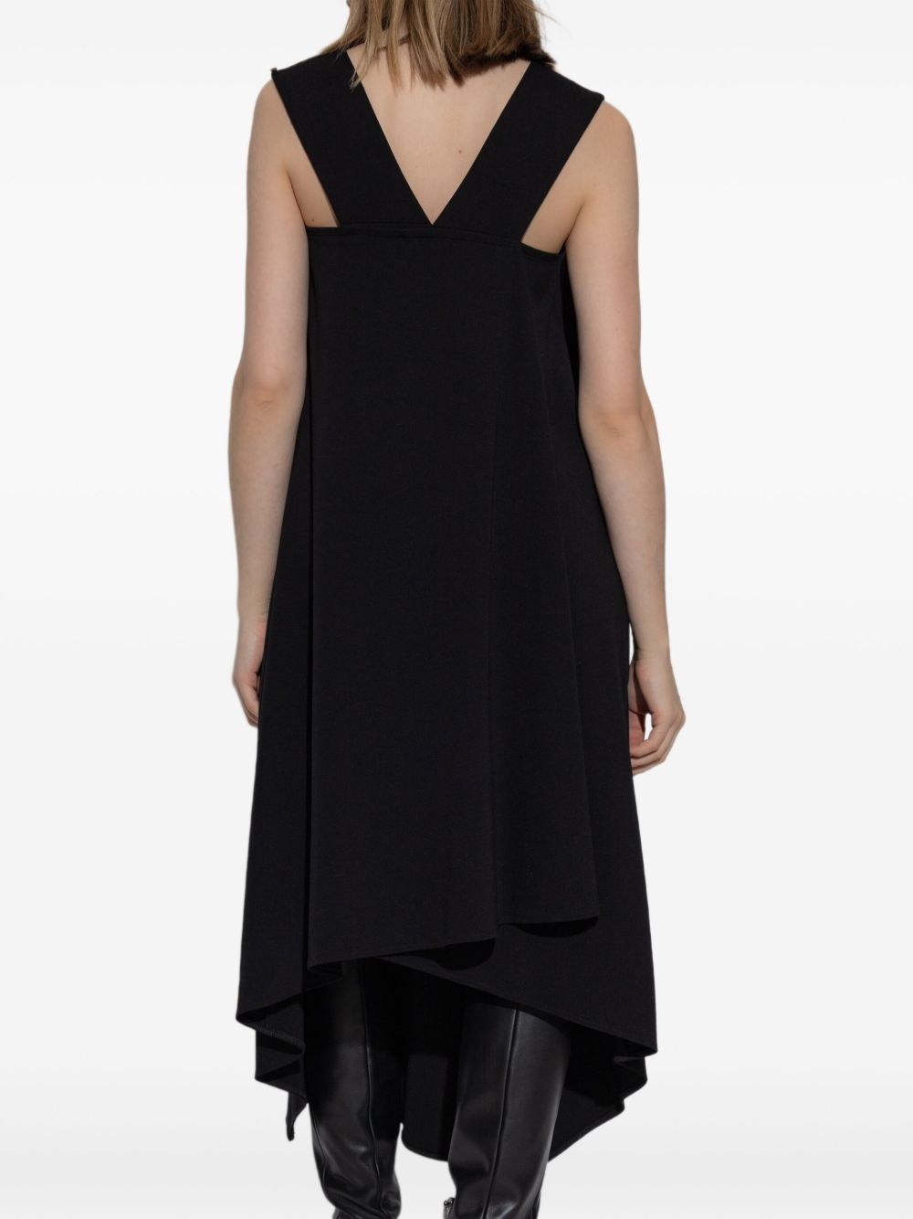 Sasia sleeveless crepe dress